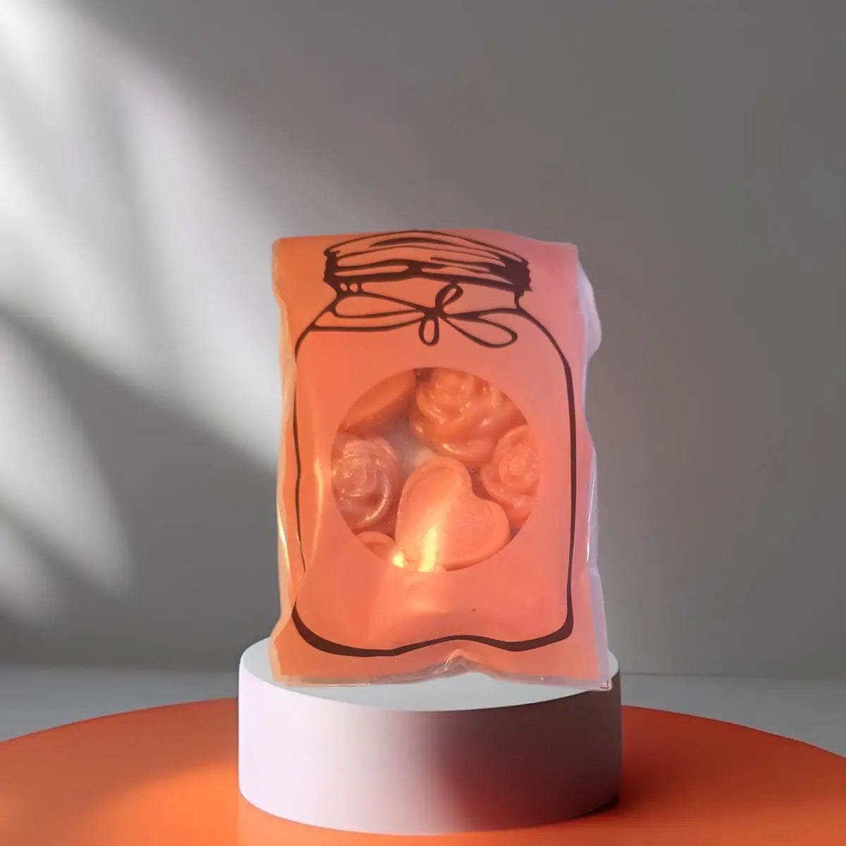Whisper Melts candle - art.candle