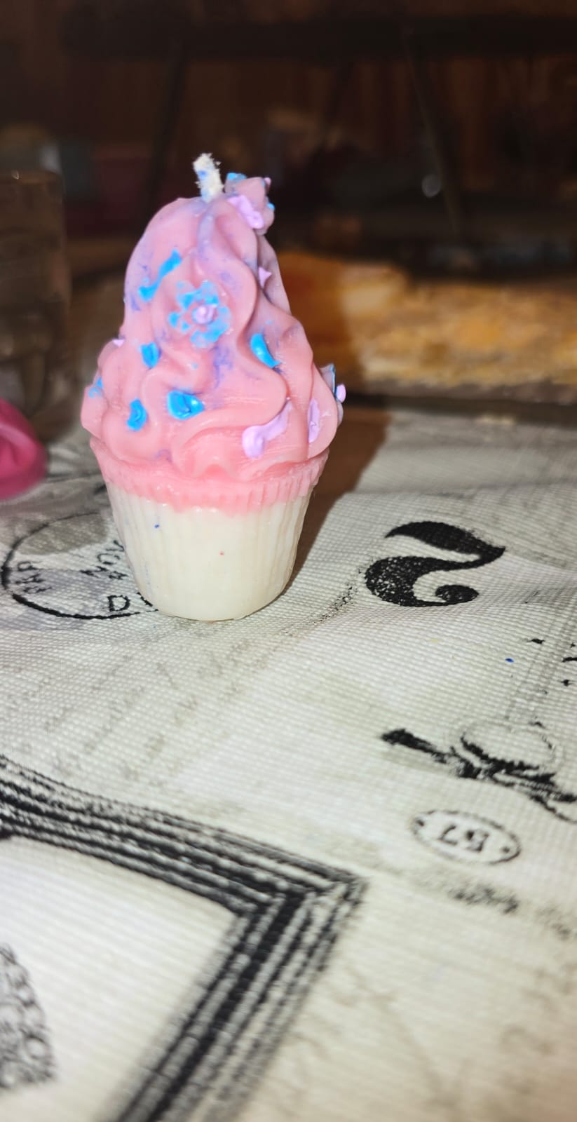 Cupcake candles.